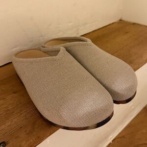 Rothy’s Women’s Casual Clogs in Dove - Size 8